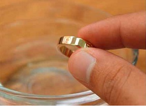 Ломбард в Тирасполе, на Зелёном рынке